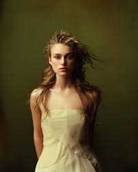 Keira Knightley Split Lighting With Fan Celebrity Portraits Keira Knightley Portrait