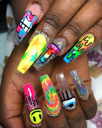 Flynih Nails Follow Elcashdoll For More Graffiti Nails Drip Nails Ghetto Nails