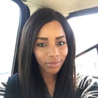 Nia Kelly's Instagram, Twitter & Facebook