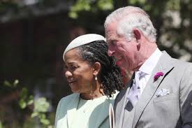 This weekend marks one year since meghan markle and prince harry's wedding. Meghan Markle S Mother S Dress At The Royal Wedding Doria Ragland S Outfit At Meghan Markle S Wedding