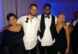 Ayesha curry, steph's wife, quickly stepped in to congratulate her sissy on finding the love of her life. Sydel Curry Sister Of Stephencurry Marries Golden State Warriors Player Damion Lee On September 1 2018 In N Sydel Curry Stephen Curry Pictures Stephen Curry