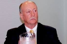 Eric Zwerling's Instagram, Twitter & Facebook