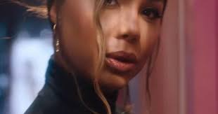Tamar Braxton Crazy Kind Of Love Audio Lyrics Video In 2020 Tamar Braxton Famous Singers Toni Braxton