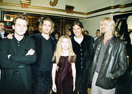 Maybe you would like to learn more about one of these? Tom Cruise And Brad Pitt At The Premiere Of Interview With A Vampire 1994 Imgur