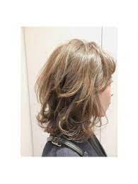 くせ毛風ミディアムレイヤー ヘアスタイル レイヤー ミディアム 髪型