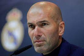 Luca zinedine zidane (born 13 may 1998) is a french professional footballer who plays as a goalkeeper for rayo vallecano. Zidane Steps Down As Real Madrid Boss As Blancos Miss Out On Appointing Allegri As His Successor Goal Com
