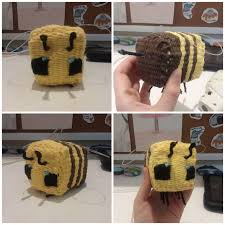 Seth the sloth free crochet pattern. A Minecraft Bee I Wove Using Yarn Pretty Happy How It Turned Out And It Took A While R Minecraft