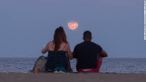 The large golden moon will be full thursday afternoon and will be visible for two to three nights. Ke1rkt0z0buuvm