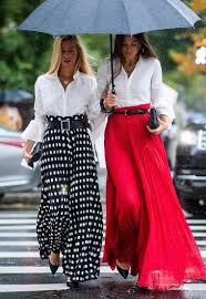 Black And White Polka Dot Skirt Outfit Ideas Pin By Classy Girls Wear Pearls On Switzerland Fashion Long Skirt Outfits White Long Skirt