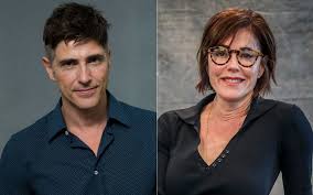 Produced and broadcast by tv globo, it was aired from 8 june to 25 september 2015, with a total of 64 episodes broadcast over 16 weeks. Reynaldo Gianecchini E Christiane Torloni Estao Fora De Verdades Secretas 2 Noticias Da Tv