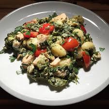 Gnocchi Mit Spinat Und Lachs Von Tiffmania Chefkoch Rezept Gnocchi Spinat Essen Spinat