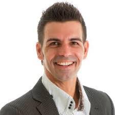 How To Stay Afloat While Everyone Around You Is Sinking By Simon Kozlowski