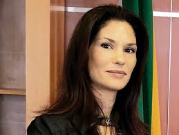 Race for Joburg mayor splits caucus along racial lines