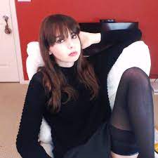 Evelina medina allegedly made vasquez take photos of her posing in a thong. Sue Lightning Explore Tumblr Posts And Blogs Tumgir