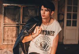 Mosley jimmy murray patrick onwuasor la'mical perine breshad perriman kyle phillips brian poole jaleel scott nathan shepherd tanzel smart jeff smith vyncint. 10 Potret Dan Fakta Jeff Smith Saingan Baru Jefri Nicol Dailysia