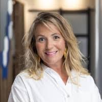 Melissa Kohlman's Instagram, Twitter & Facebook