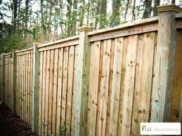 Horizontal plank fence with metal posts. The Mcworter Wood Privacy Fence Pictures Per Foot Pricing Wood Privacy Fence Fence Design Wooden Fence