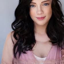 Madeline Lane's Instagram, Twitter & Facebook