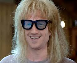 paolaiezzireal wears @tomford Keating metal sunglasses for @xfactoritalia  #platformeyewear #xfactor #eyewear #sunglasses #tomford #keating #paolaiezzi