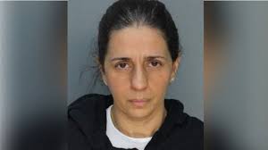 La madre acusada de ahogar a su hijo en un lago de Kendall se declara no  culpable de asesinato