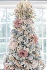 Check spelling or type a new query. Pink Silk Flower Christmas Tree Diy Holiday Decorating Ideas With Silk Flowers Ideas Para Arboles De Navidad Arbol De Navidad Rosado Arbol De Navidad Plateado