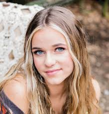 Kiwanis Club lassos country stars for annual Round-Up