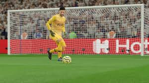 He is 33 years old from france and playing for spurs in the premier league. Fifa 20 Team Of The Week 21 Revealed New Fut Players Include Circo Immobile Hugo Lloris