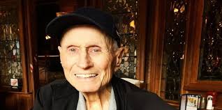 Knoxville resident Phil Clapp, Johnny Knoxville's father, dies at 83