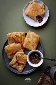 Tempeh Mendoan Crispy Thin Fried Spiced Tempeh Tempeh Snack Recipe Vegan Tempeh Recipes Tempeh Food