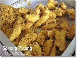 Resep pisang crispy yang praktis, enak dan renyah ini dibuat dengan kobe tepung pisang goreng crispy. Resepi Goreng Pisang Rangup Bijan Resepimyresepi Boloit Com