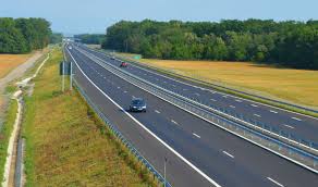 The cheapest way to get from târgu mureș to iași costs only $15, and the quickest way takes just 5¾ hours. Autostrada Unirii Va Fi DeclaratÄƒ Obiectiv Strategic De ImportanÅ£Äƒ NaÅ£ionalÄƒ