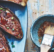 Aubergines Grillees Au Miso Julie Andrieu En 2020 Aubergines Grillees Aubergine Miso