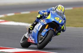 Kedua pembalap tim team suzuki ecstar saling bergantian menempati posisi tercepat pada sesi latihan bebas 2 dan tiga. Hasil Kualifikasi Motogp Catalunya 2015 Aleix Espargaro Pole Position Rancah Post