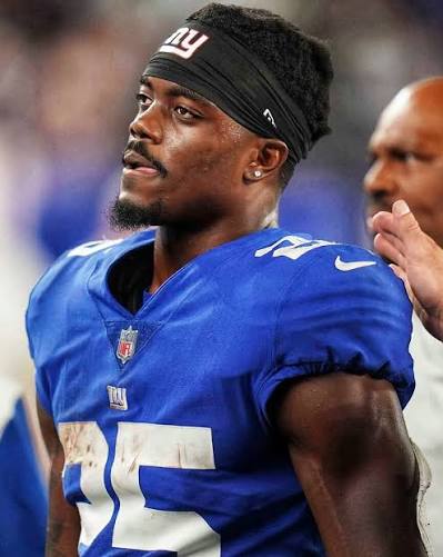 Meet The Patriot: Jashaun Corbin How do you guys feel about this addition?  ————— Jashaun Corbin | Running Back 5'11” | 221 LBS College: Texas A&M  ('18-'19) | Florida State ('20-'21) Draft: