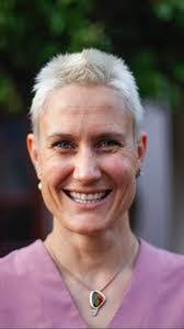 Antoinette Smit's Instagram, Twitter & Facebook