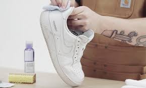 You may also like the most expensive shoes in the world. The 11 Best Shoe Cleaners In 2019 A Comprehensive Guide