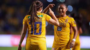 Este lunes se jugará la final de ida del guard1anes 2021 de la liga mx femenil entre chivas y tigres, donde ambos equipos llegan motivados tras haber cerrado el torneo en los lugares 1 y 2. Liga Mx Femenil Vivira Su Tercera Final Regia En El Apertura 2019