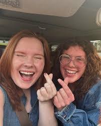 Sandra Paden's Instagram, Twitter & Facebook