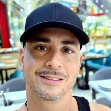 Can women be pastors in a church?