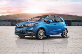 Akan tetapi, untuk pasar indonesia sendiri, proton hanya akan meluncurkan proton iriz varian 1.3 liter dengan 2 varian sistem transmisi, yaitu manual 5 percepatan. 2019 Proton Iriz 1 3 Vvt Standard Cvt Images Interior Exterior Photo Gallery Wapcar