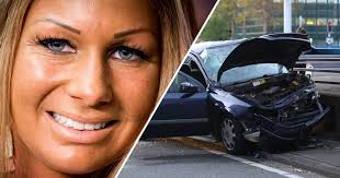She was born in 1980s, in millennials generation. Samantha De Jong Buiten Levensgevaar Na Ernstig Auto Ongeluk Show Ad Nl
