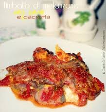 Il timballo di melanzane alla siciliana è un primo piatto ricco e abbondante, appartenete alla tradizione gastronomica sicula: Pin Su Ricette Parmigiana Carne Verdure Patate Pasticci Gratin Crumble