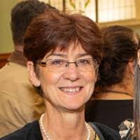 Elaine Mccaw's Instagram, Twitter & Facebook