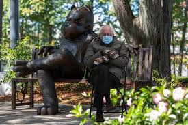 Kamala harris, bernie sanders and ed markey introduced a bill to give americans $2,000 per month during the coronavirus crisis. The Bernie Sanders Sitting Meme S Instant Popularity Explained By Science The Brink Boston University