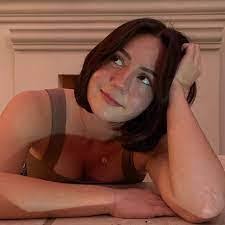 Kira Garcia's Instagram, Twitter & Facebook