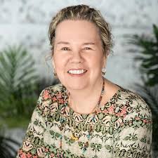 The Meditation Activist's Travel Guide : Knell, Jill, Lachemeier, Juliette,  Hendry, Lorna: Amazon.com.au: Books