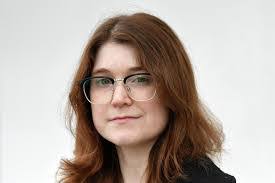 Constance Hudson's Instagram, Twitter & Facebook