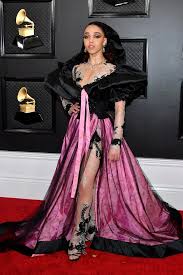 Grammy Awards 2020 Fashion Live From The Red Carpet In 2020 Grammy Dresses Red Carpet Looks Red Carpet Fashion