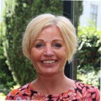 Anna Veldman's Instagram, Twitter & Facebook