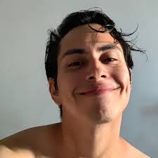 Alan Olivo (@palmolivo)